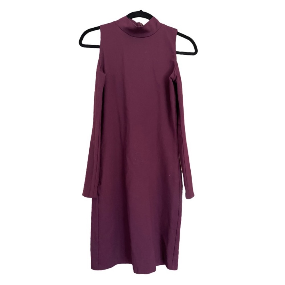 Brand: Bar III- Condition: Never worn with no tags